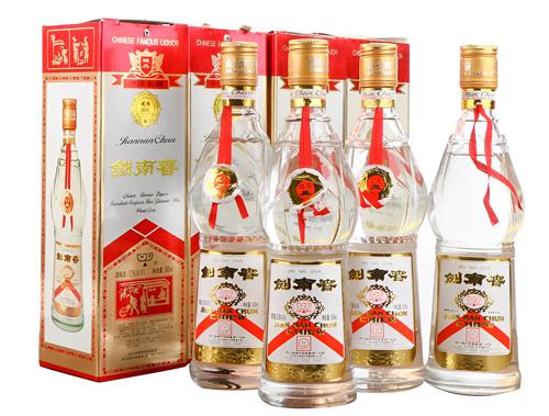 剑南春老酒